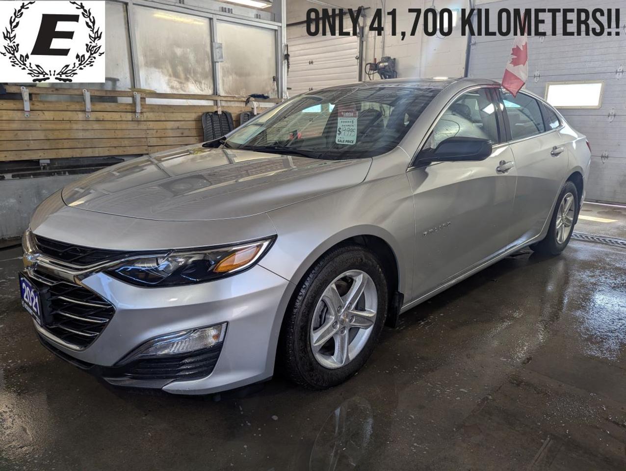 2021 Chevrolet Malibu LS LOW LOW KILOMETERS!! Photo0