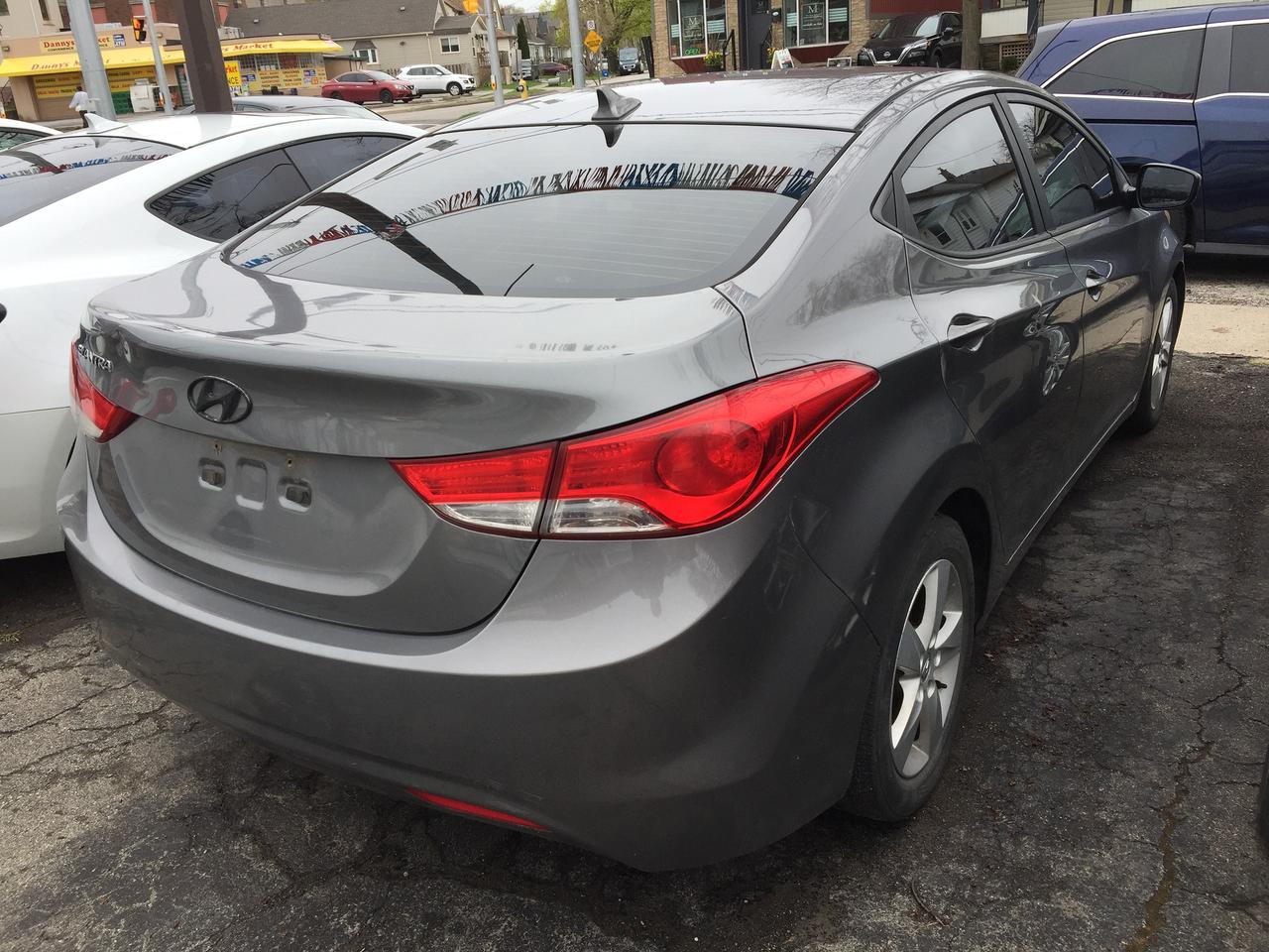 2013 Hyundai Elantra Sporty Ride Ready For The Summer!!!   -   GLS Photo