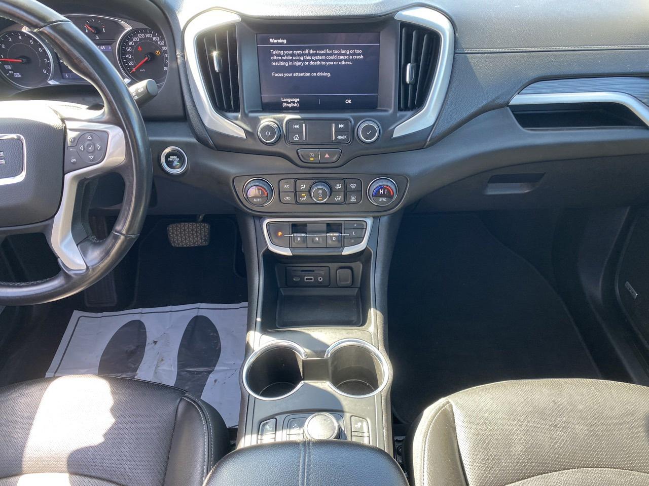 2022 GMC Terrain SLT AWD Photo