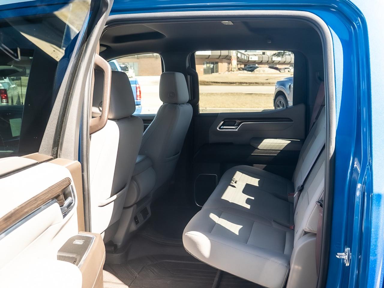 2023 Chevrolet Silverado 1500 LT Photo16