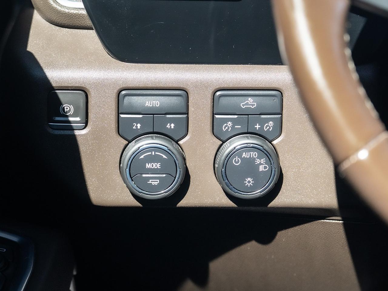 2023 Chevrolet Silverado 1500 LT Photo11