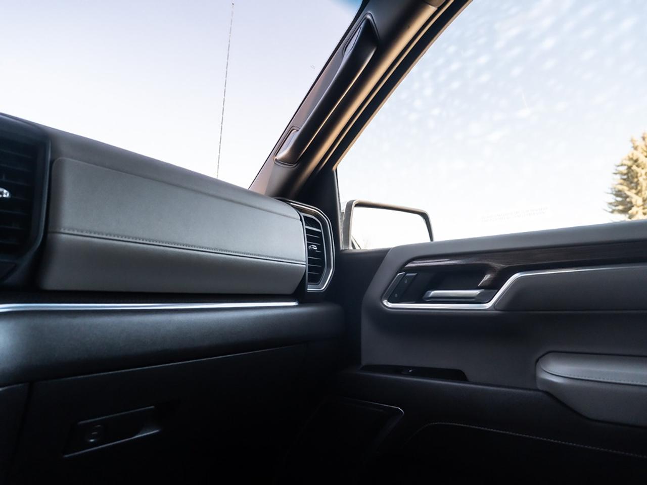 2023 Chevrolet Silverado 1500 LT Photo13