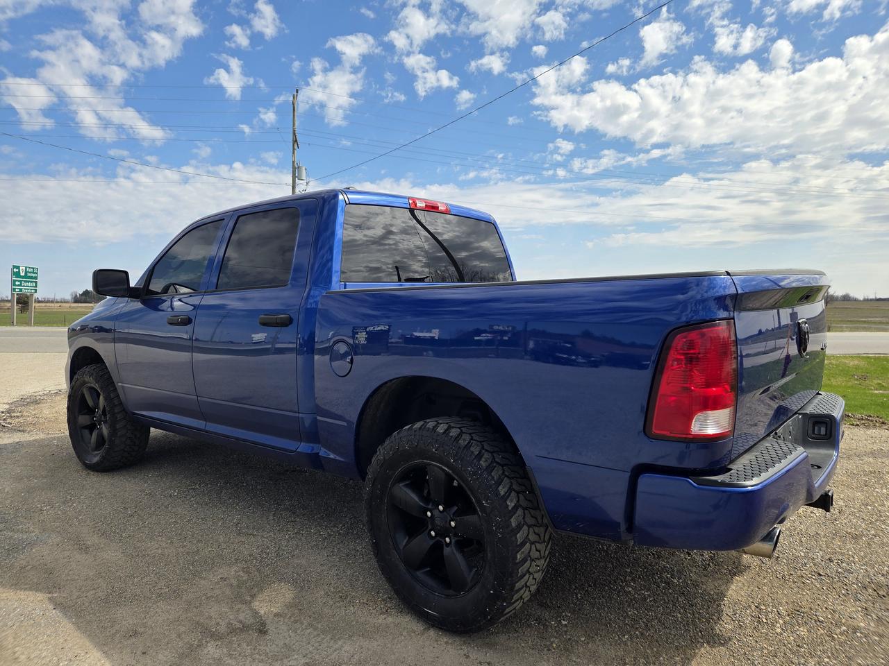 2019 RAM 1500 Classic EXPRESS Photo