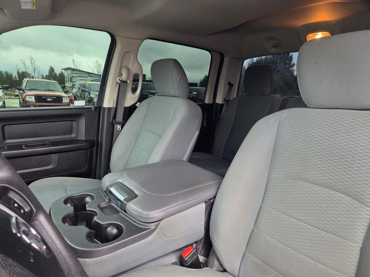 2019 RAM 1500 Classic EXPRESS Photo