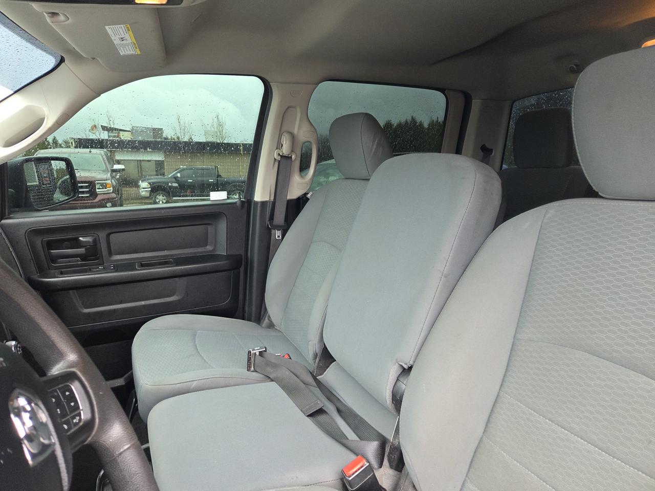 2019 RAM 1500 Classic EXPRESS Photo