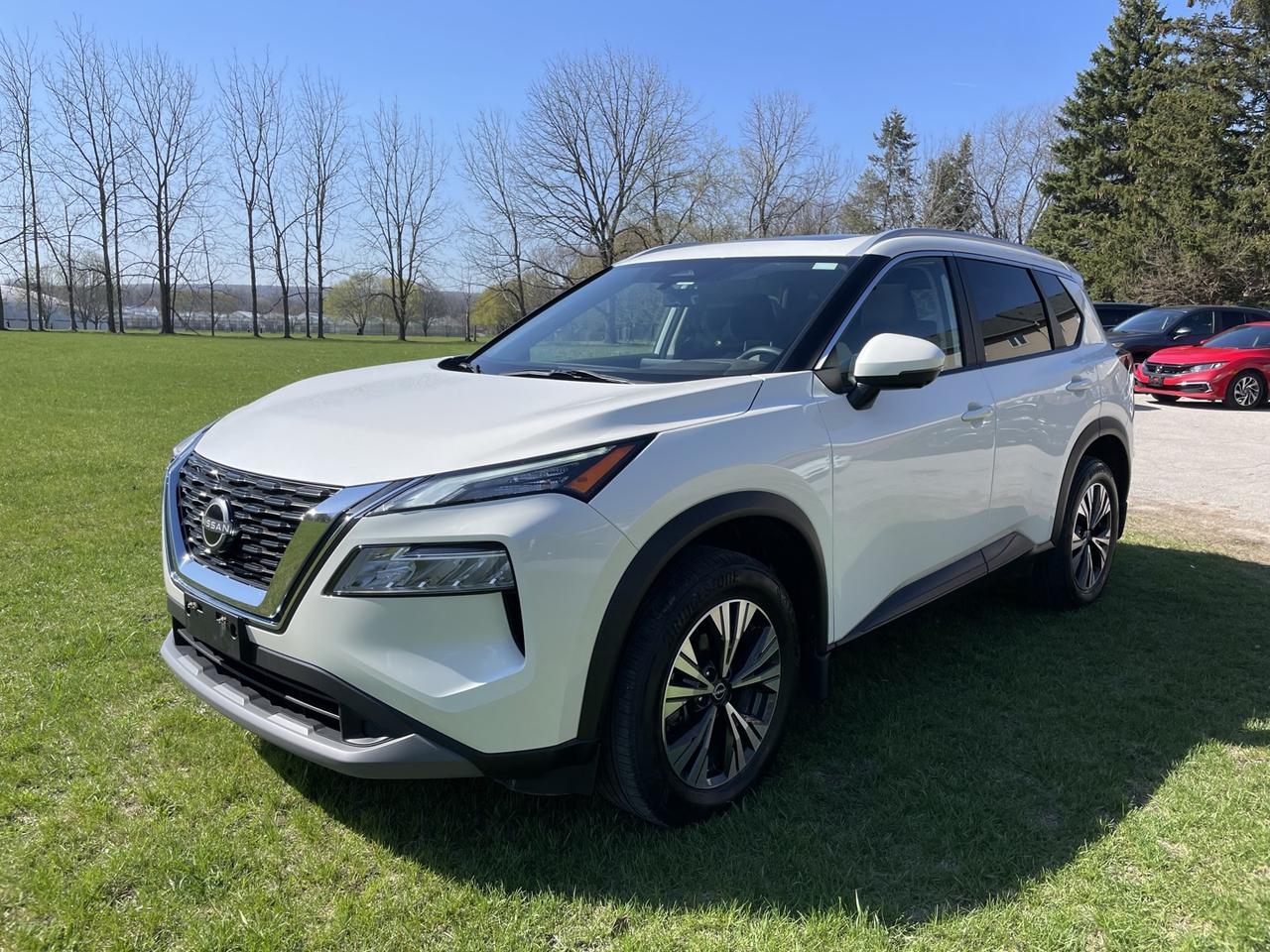2023 Nissan Rogue SV Moonroof AWD *One Owner Photo