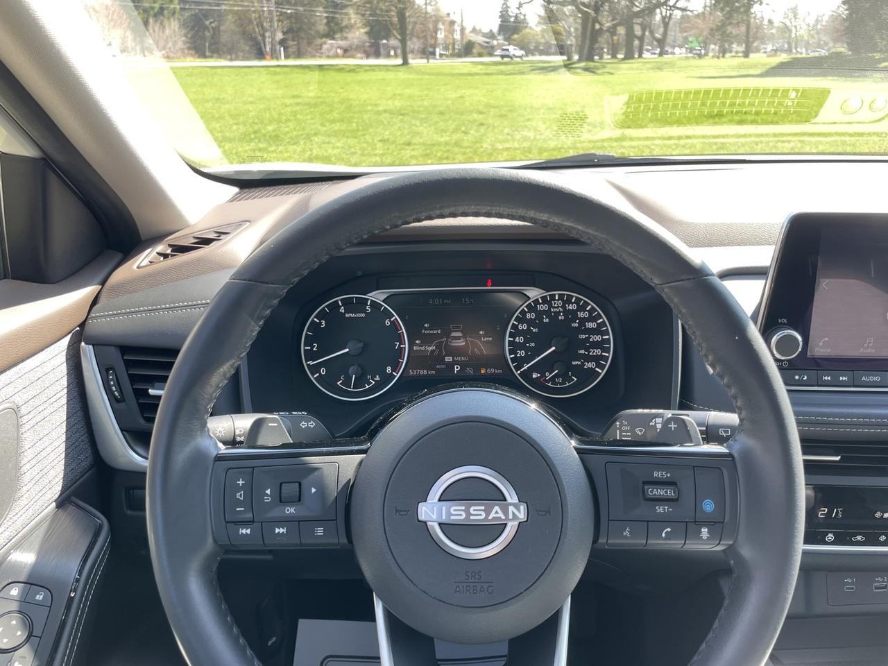 2023 Nissan Rogue SV Moonroof AWD *One Owner Photo