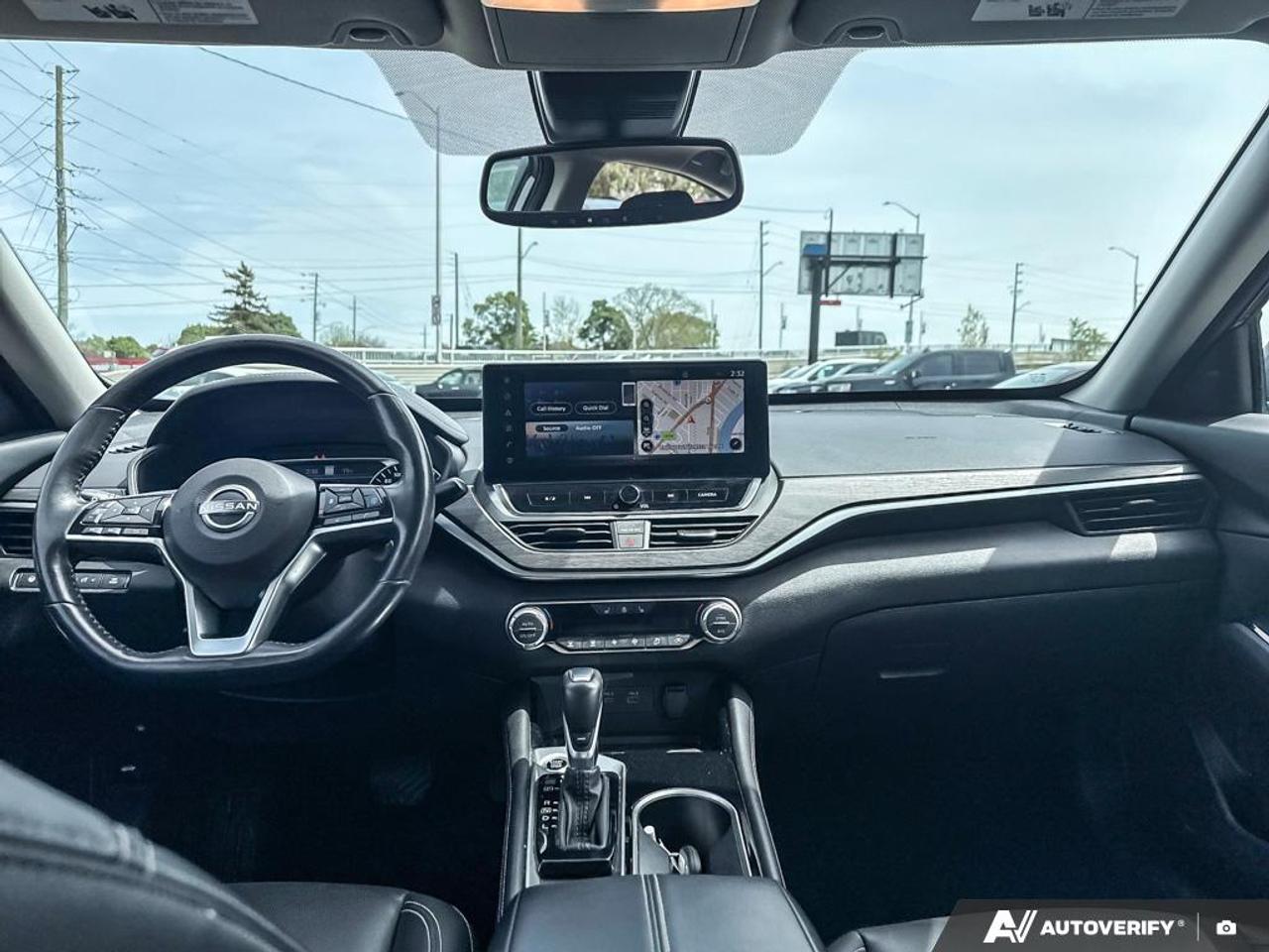 2023 Nissan Altima PLATINUM / NO ACCIDENTS / AWD / LEATHER /ROOF/NAV Photo