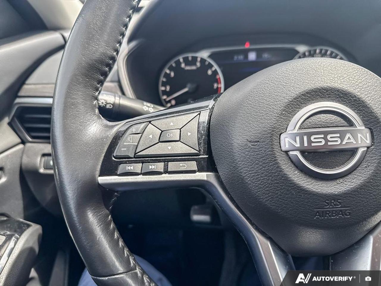 2023 Nissan Altima PLATINUM / NO ACCIDENTS / AWD / LEATHER /ROOF/NAV Photo