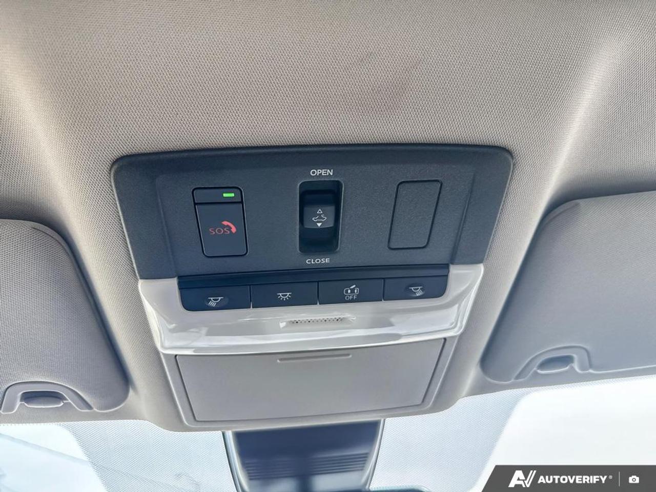 2023 Nissan Altima PLATINUM / NO ACCIDENTS / AWD / LEATHER /ROOF/NAV Photo