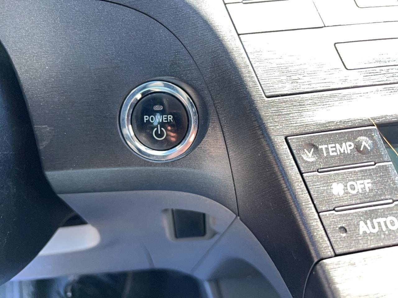 2010 Toyota Prius  Photo