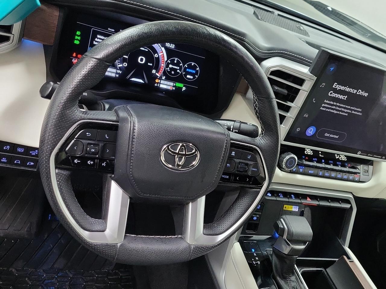 2022 Toyota Tundra Capstone Hybrid |CREW CAB|PANO|LEATHER SEATS|CAM| Photo
