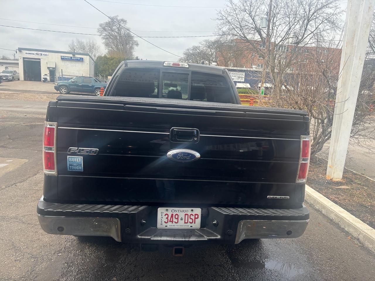 2014 Ford F-150 Lariat Photo