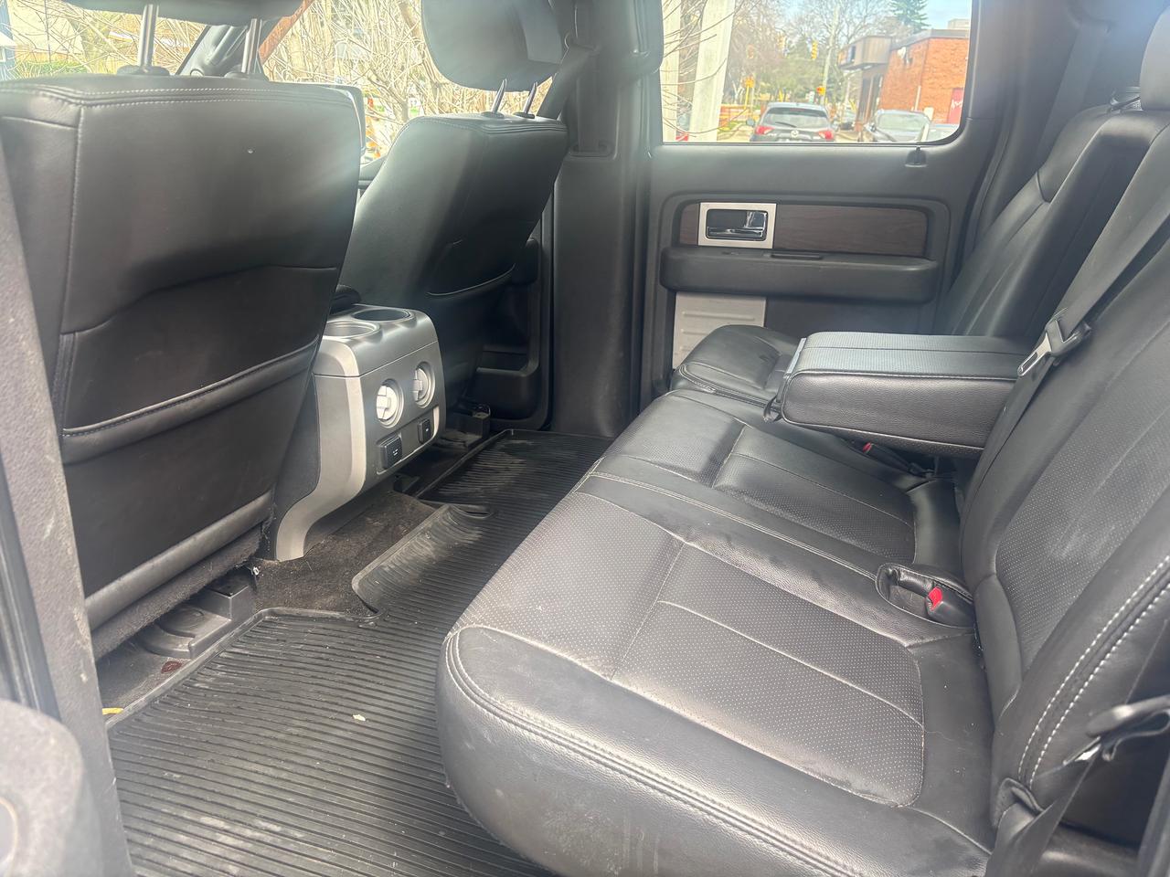 2014 Ford F-150 Lariat Photo