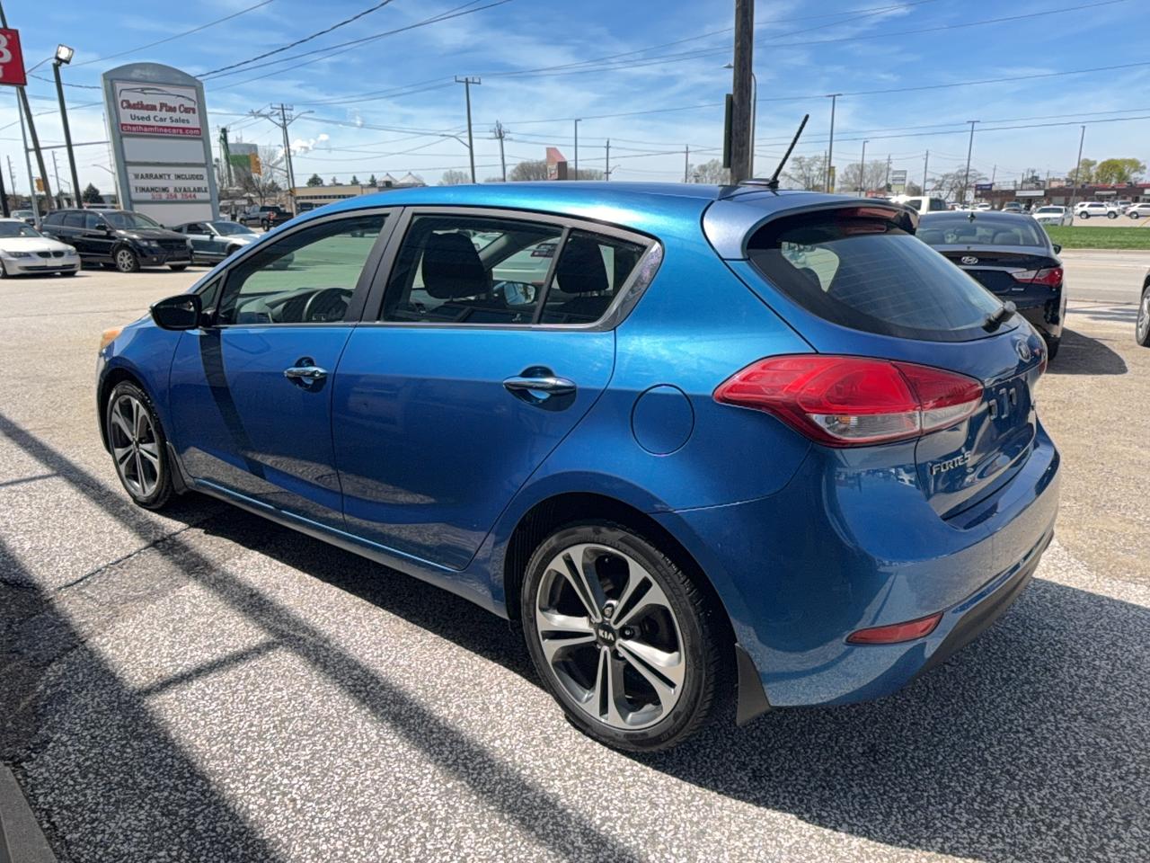 2015 Kia Forte5 EX Photo4