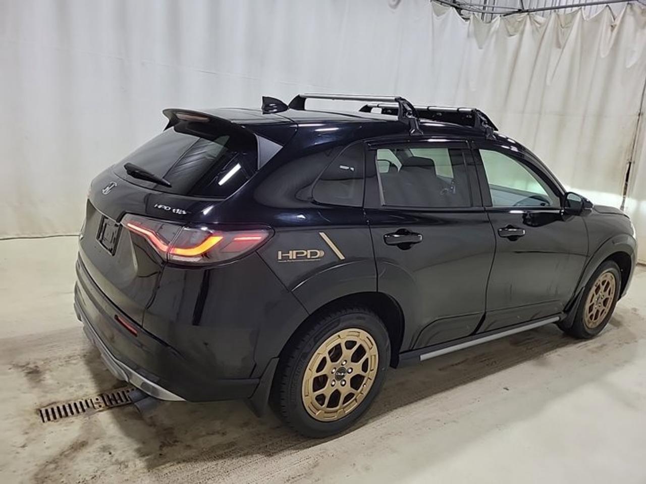 2023 Honda HR-V EX-L | HPD Package | Navi | Sunroof | Leather | Heated Seats + Steering | Adaptive Cruise and More ! Photo