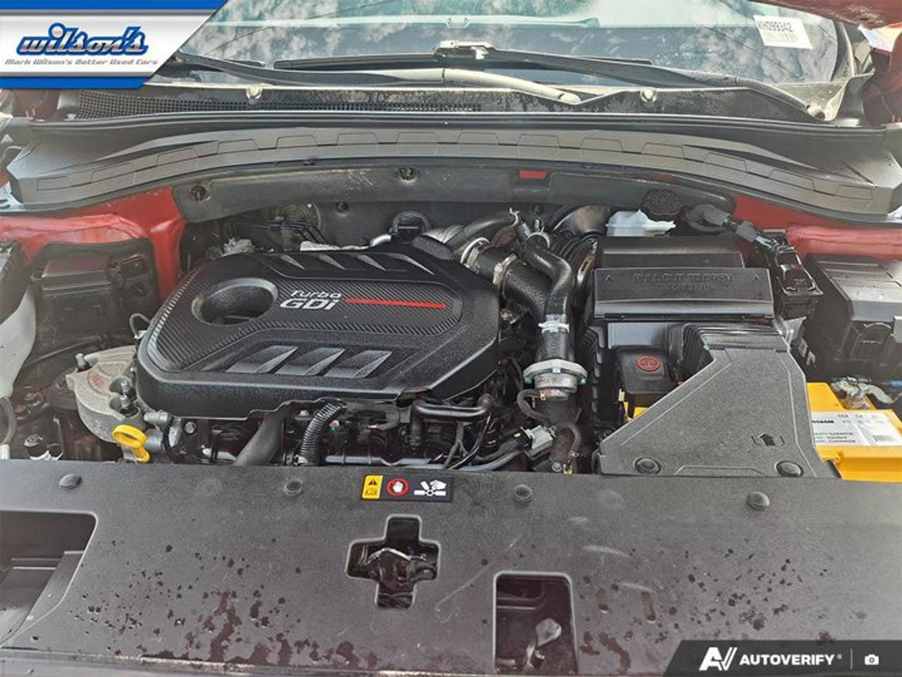 2019 Hyundai Santa Fe Preferred AWD | Sunroof | Heated Seats + Steering | Adaptive Cruise | Blind Spot Monitor and More ! Photo