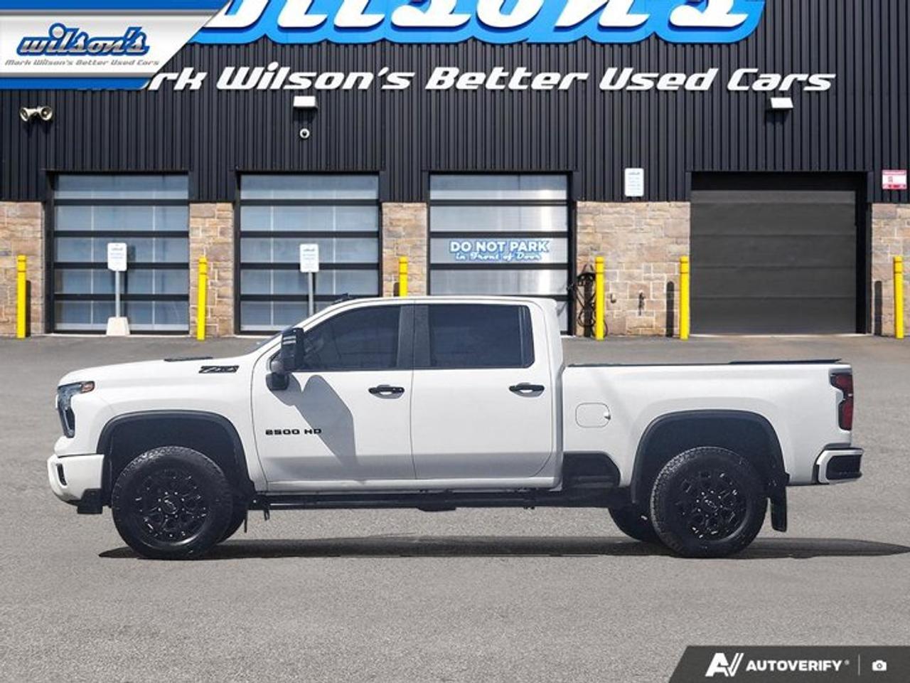 2024 Chevrolet Silverado 2500 HD LT Crew 4X4 | Diesel | Z71 Sport | Leather | Sunroof | 360 Camera | Heated Wheel + Seats | and More! Photo