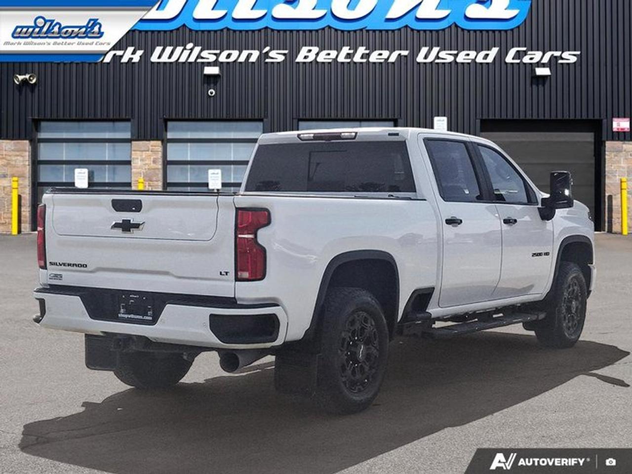 2024 Chevrolet Silverado 2500 HD LT Crew 4X4 | Diesel | Z71 Sport | Leather | Sunroof | 360 Camera | Heated Wheel + Seats | and More! Photo4