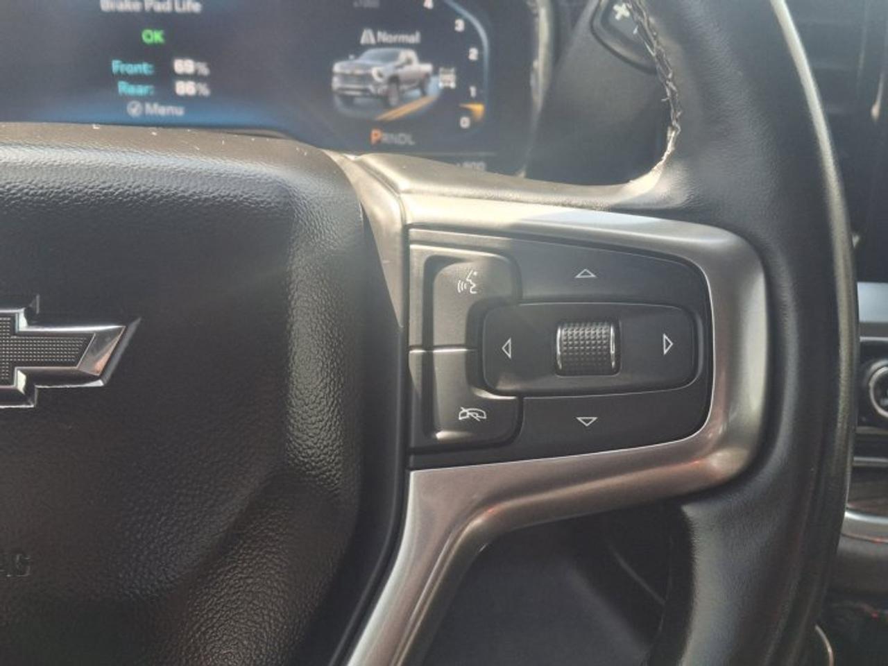 2024 Chevrolet Silverado 2500 HD LT Crew 4X4 | Diesel | Z71 Sport | Leather | Sunroof | 360 Camera | Heated Wheel + Seats | and More! Photo