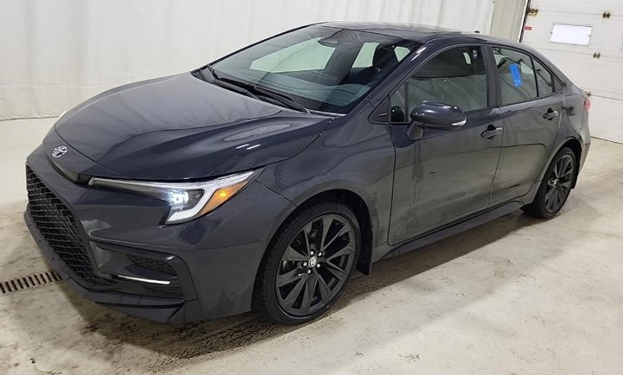 2024 Toyota Corolla SE Upgrade | Sunroof | Heated Seats | Adaptive Cruise | CarPlay | Rear Cam | Lane Departure | Photo