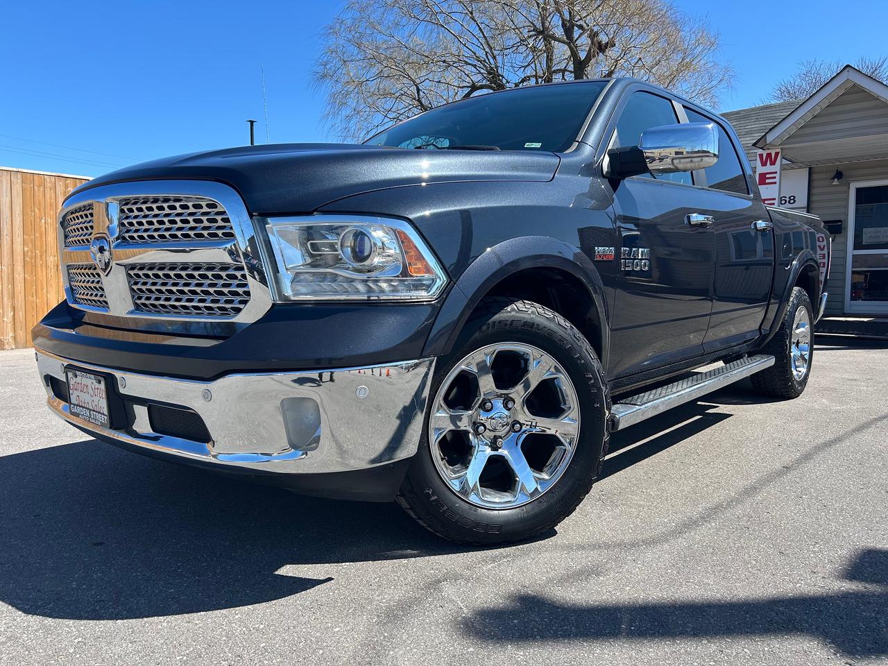 2017 RAM 1500 Laramie