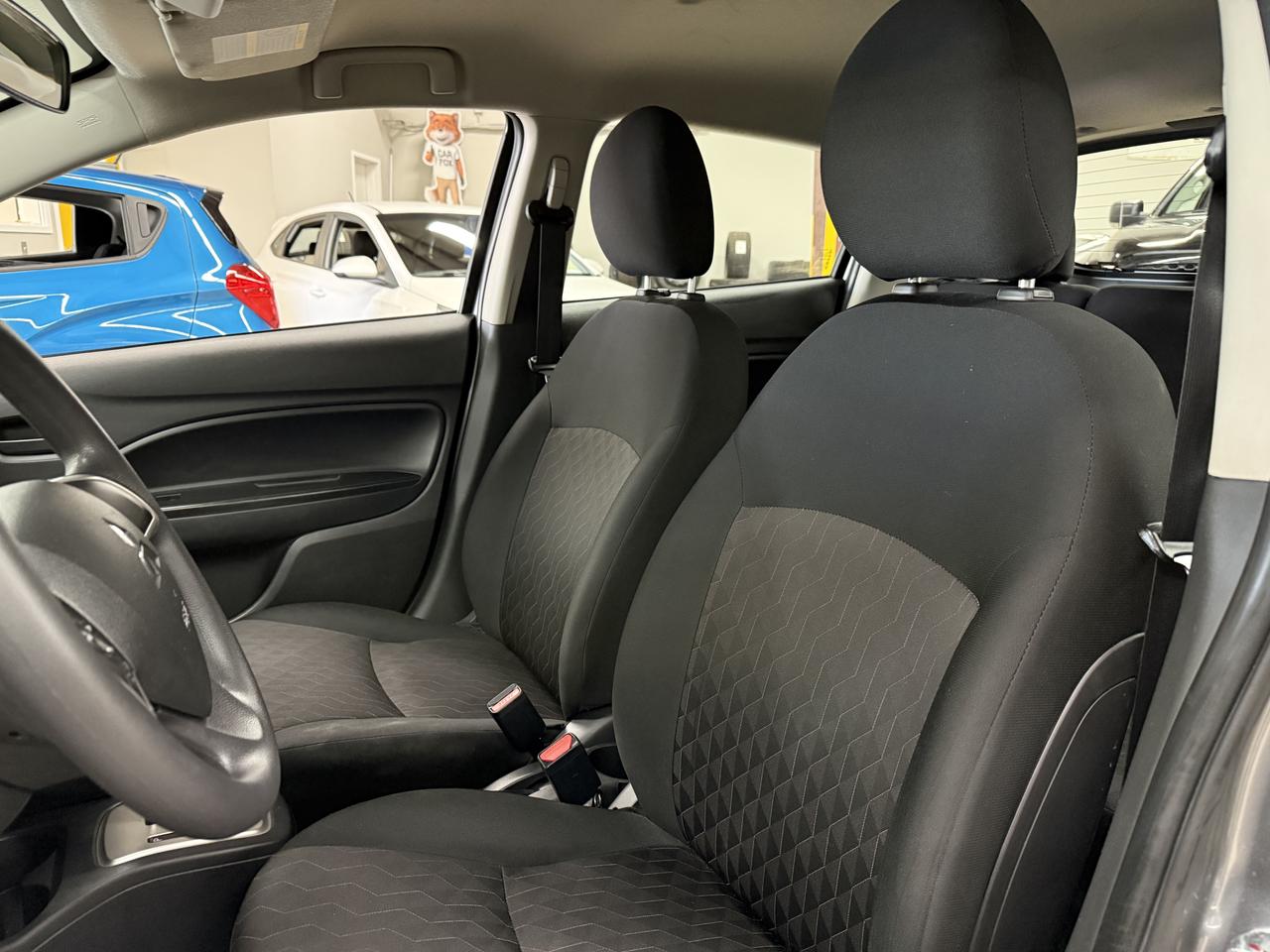 2022 Mitsubishi Mirage ES Photo