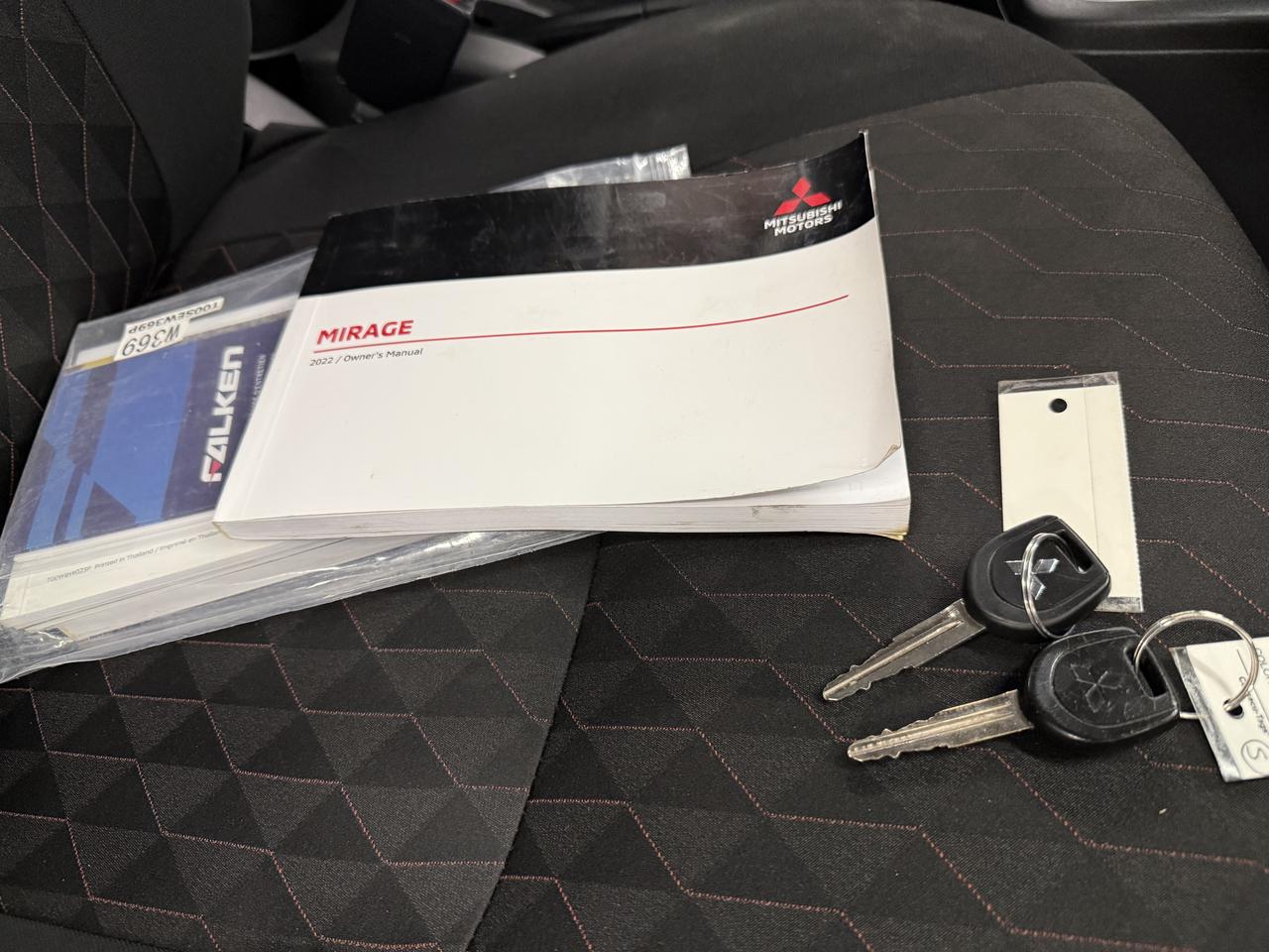 2022 Mitsubishi Mirage ES Photo