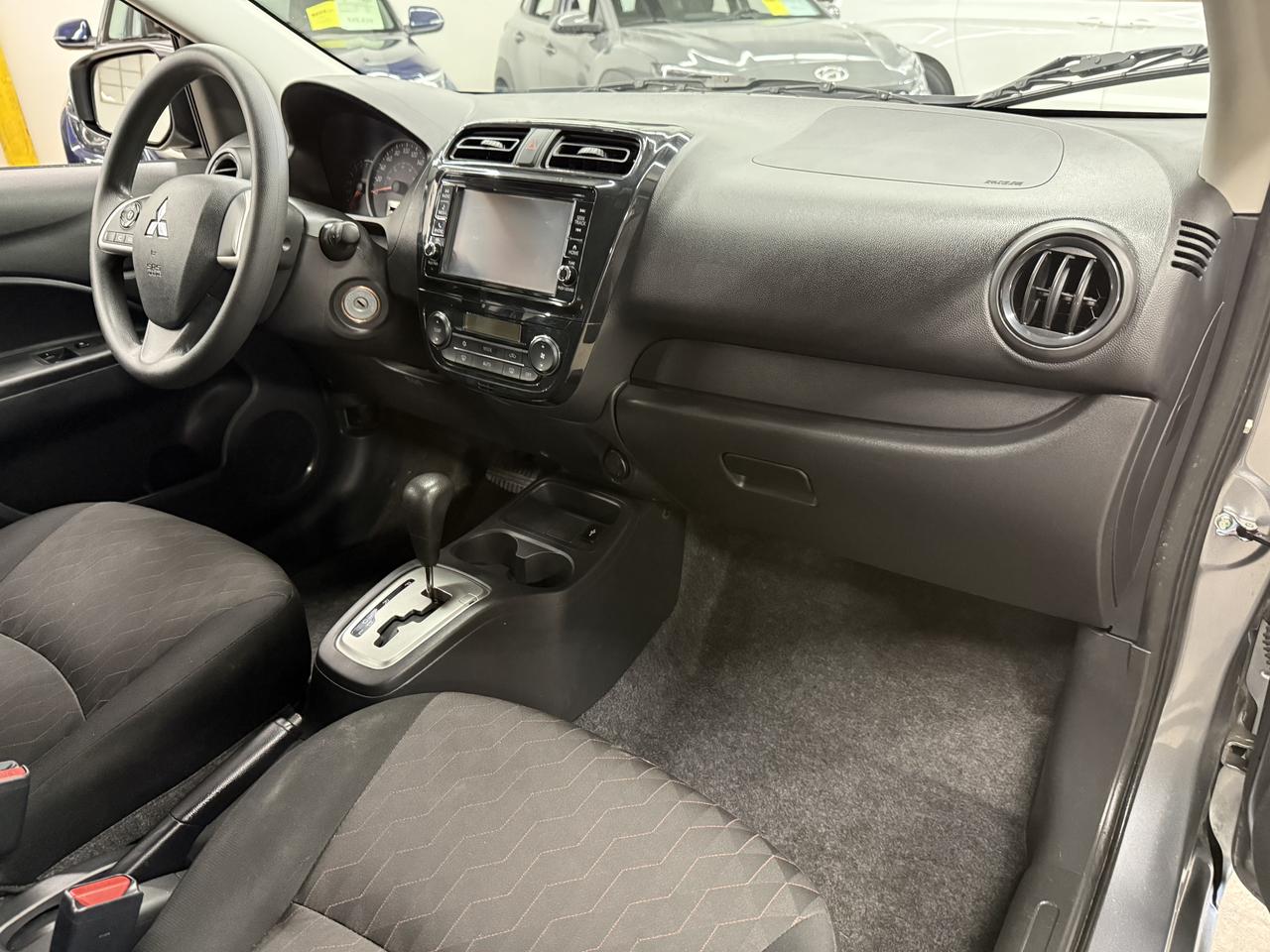 2022 Mitsubishi Mirage ES Photo