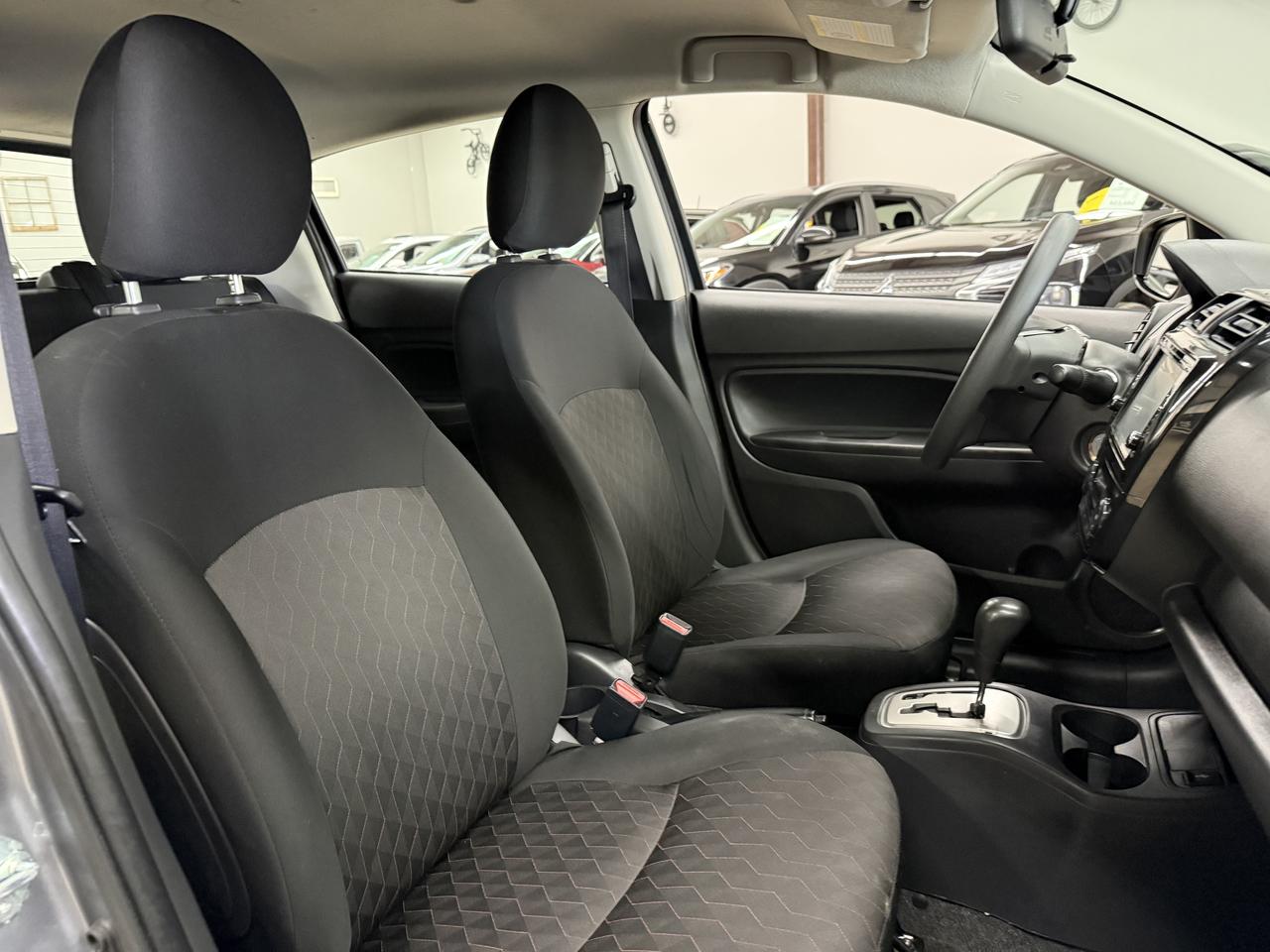 2022 Mitsubishi Mirage ES Photo
