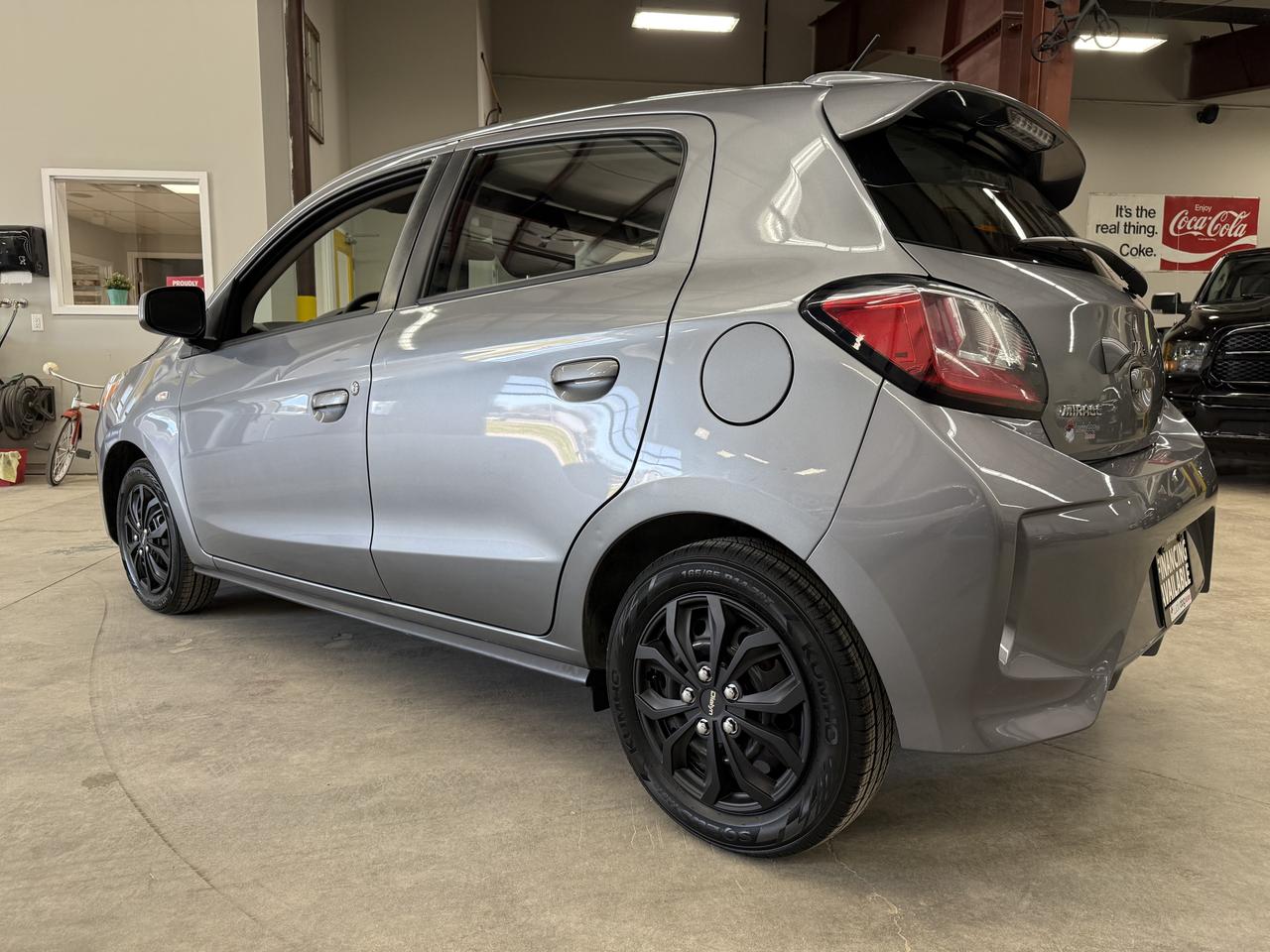 2022 Mitsubishi Mirage ES Photo