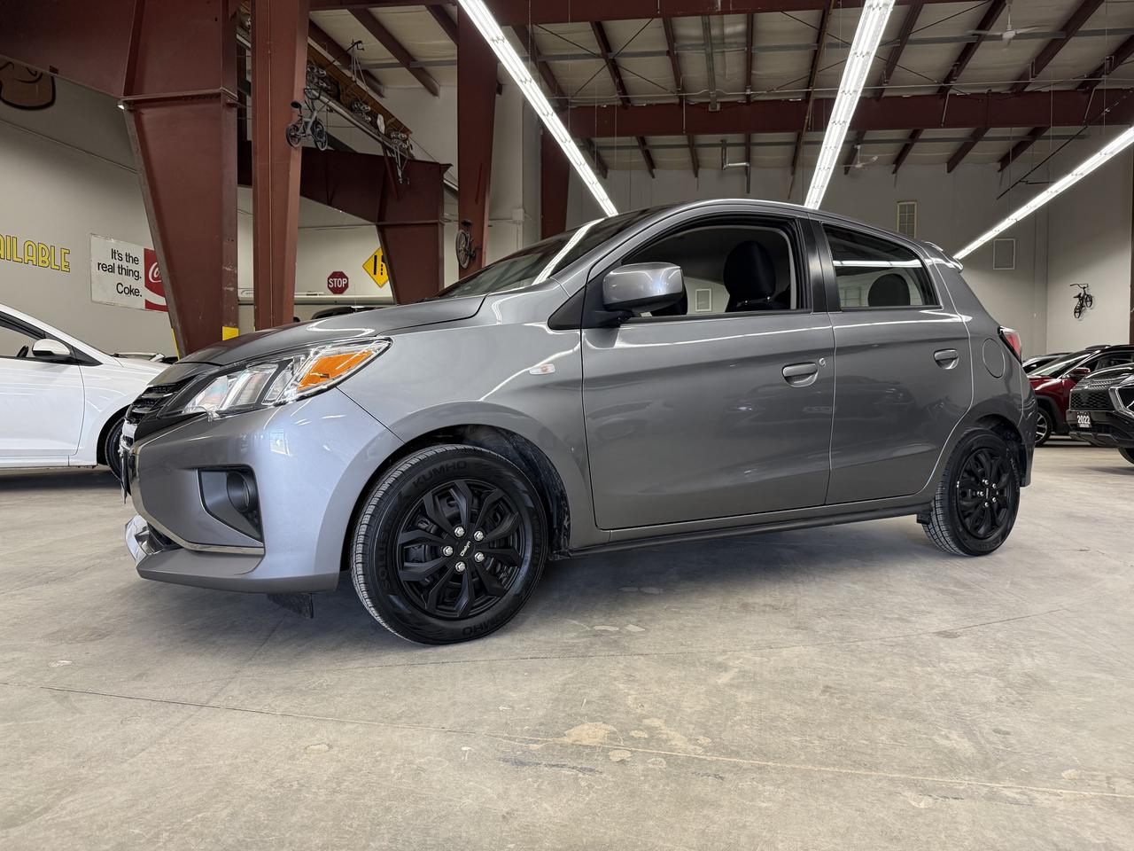 2022 Mitsubishi Mirage ES Photo