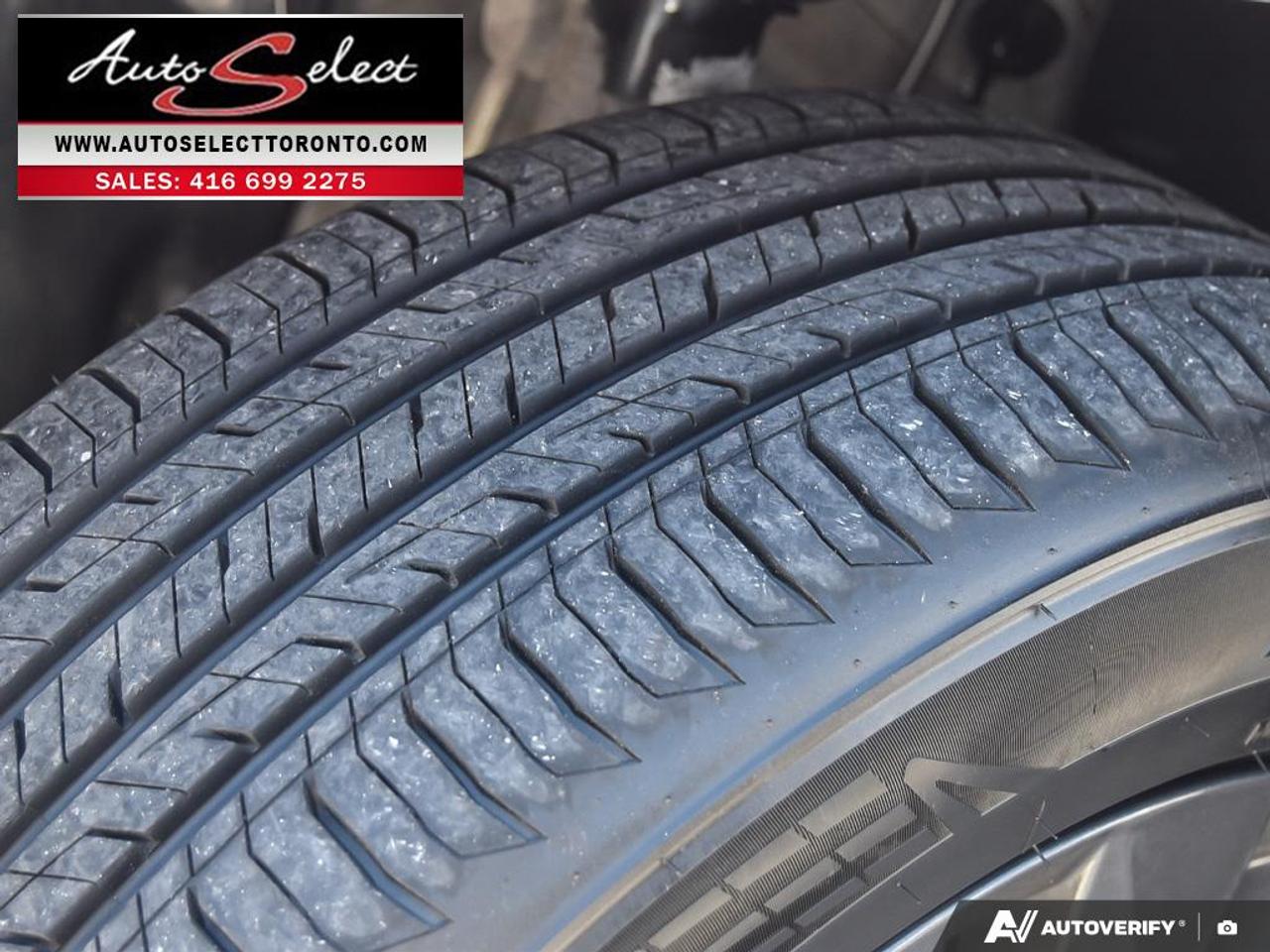 2024 Volkswagen Taos Comfortline Panoramic Sunroof - Apple Carplay - Clean Carfax Photo
