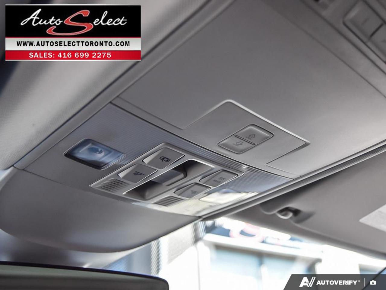 2024 Volkswagen Taos Comfortline Panoramic Sunroof - Apple Carplay - Clean Carfax Photo