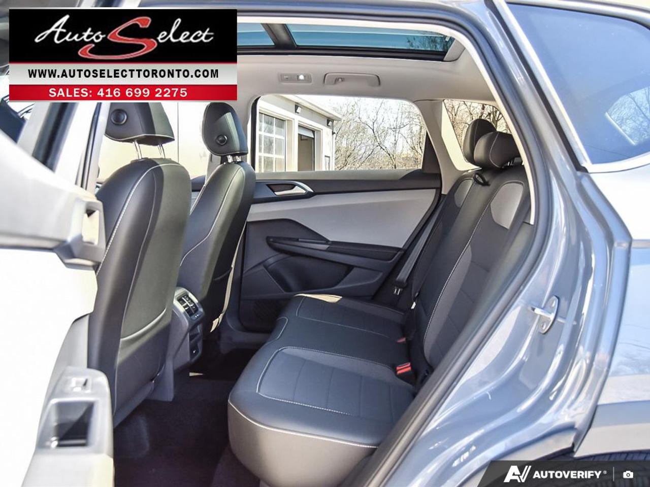 2024 Volkswagen Taos Comfortline Panoramic Sunroof - Apple Carplay - Clean Carfax Photo