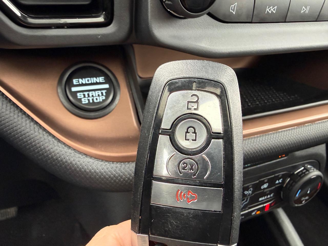 2023 Ford Bronco Sport Outer Banks Sunroof! Leather! AutoStart! Photo