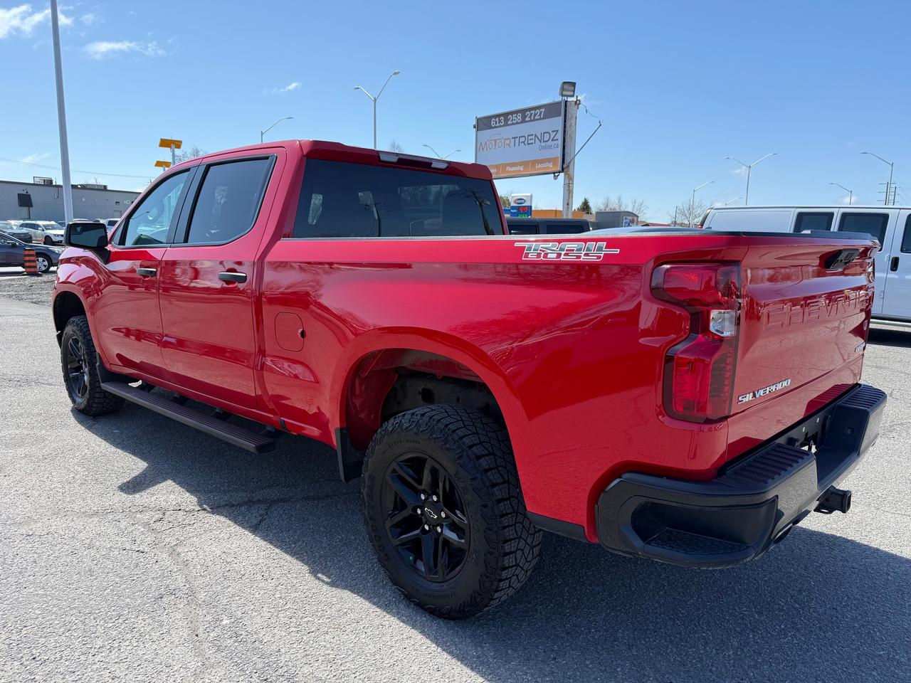 2024 Chevrolet Silverado 1500 Custom Trail Boss 5.3L! AutoStart! CarPlay! Photo