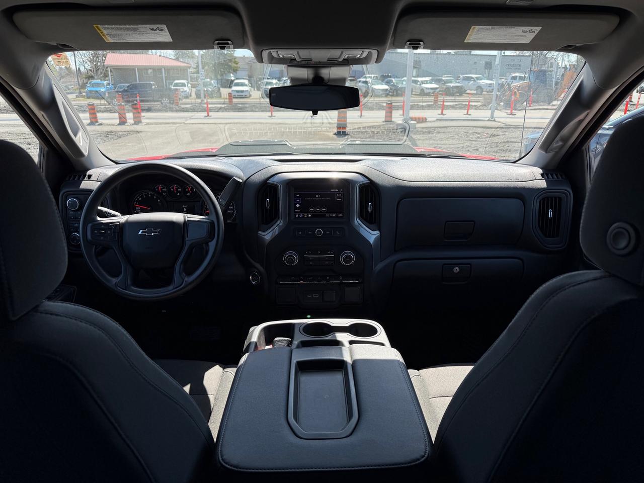2024 Chevrolet Silverado 1500 Custom Trail Boss 5.3L! AutoStart! CarPlay! Photo