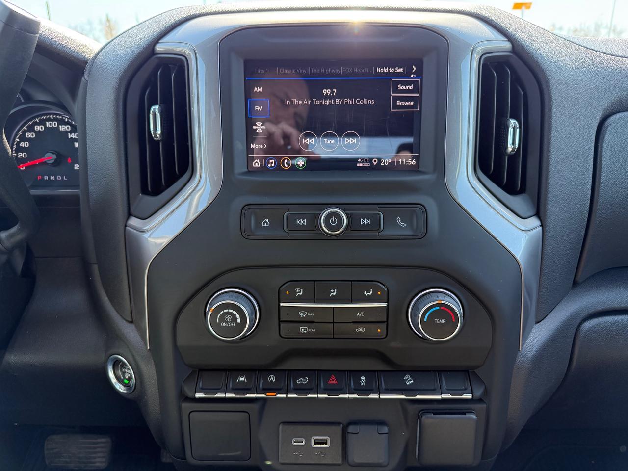 2024 Chevrolet Silverado 1500 Custom Trail Boss 5.3L! AutoStart! CarPlay! Photo