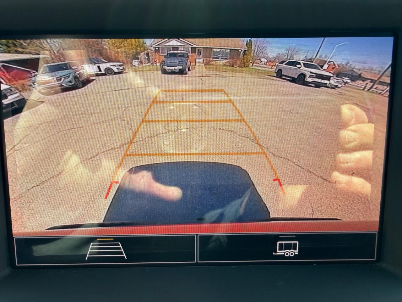 2024 Chevrolet Silverado 1500 Custom Trail Boss 5.3L! AutoStart! CarPlay! Photo
