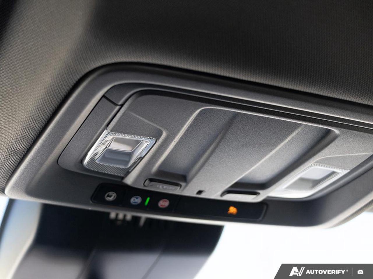 2023 Chevrolet Silverado 1500 Custom CONVENIENCE PACKAGE | CUSTOM VALUE PACKAGE | REMOT Photo