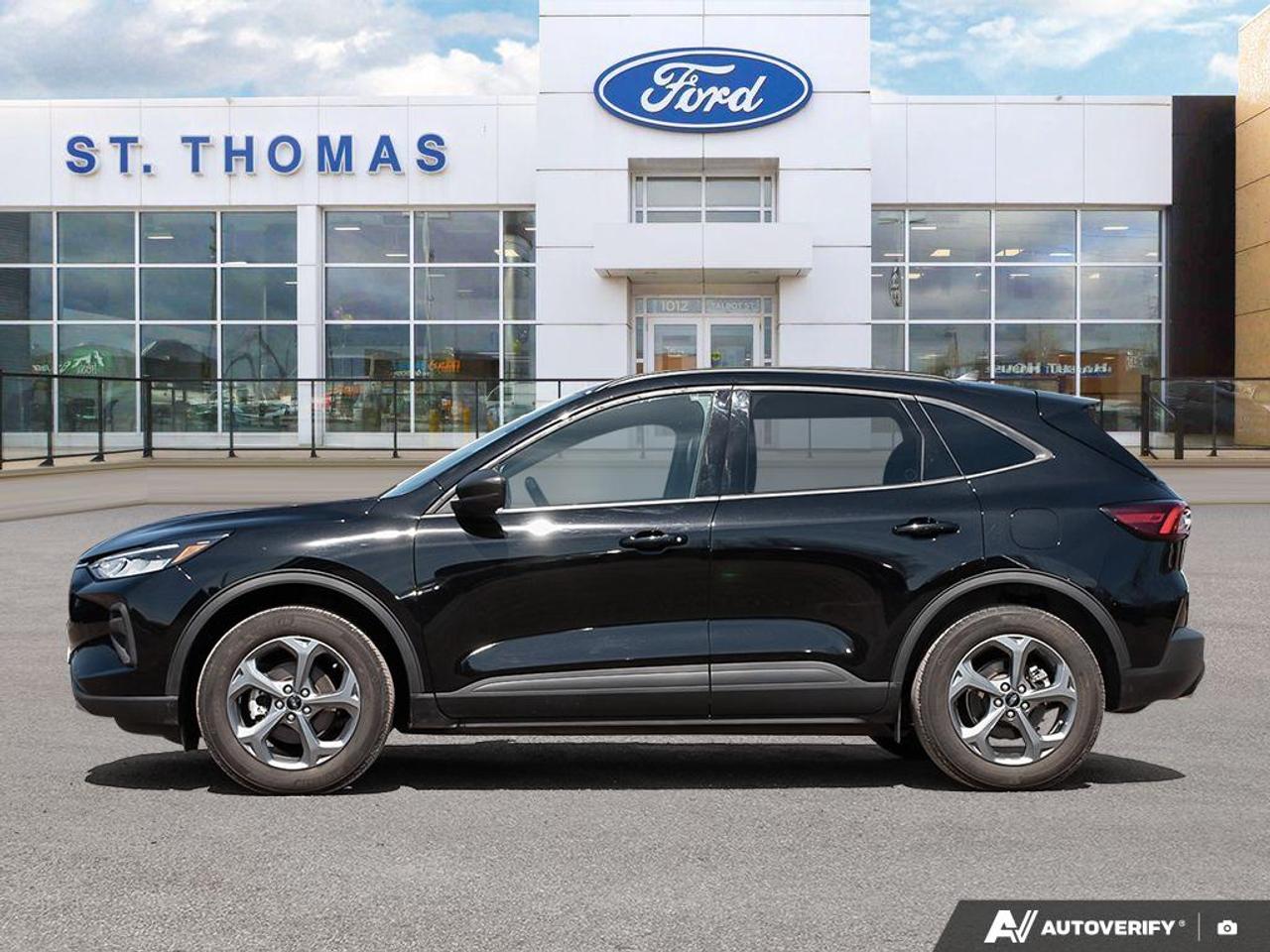 2025 Ford Escape ST-Line Photo2