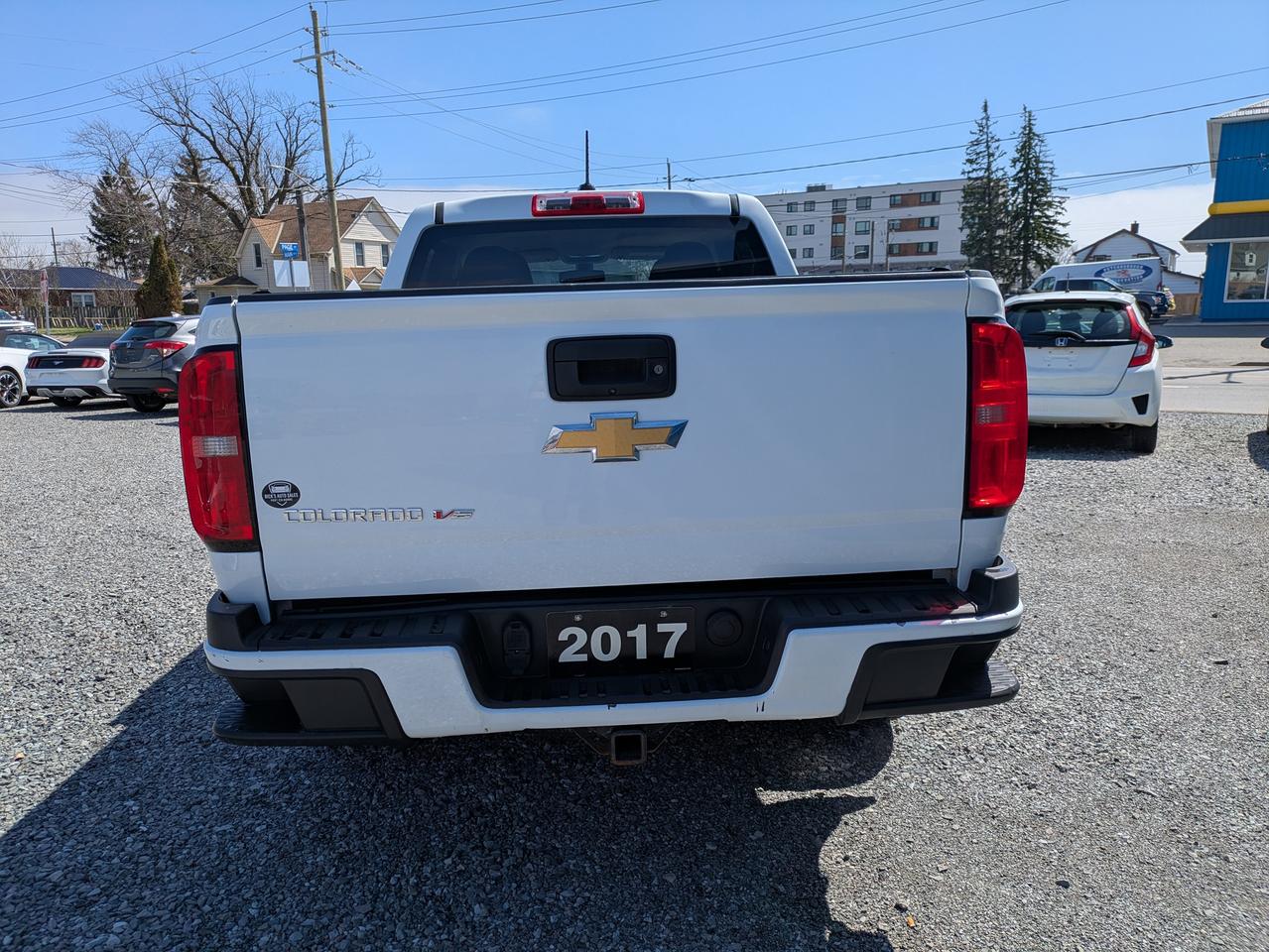 2017 Chevrolet Colorado 4WD Crew Cab 128.3" WT Photo3