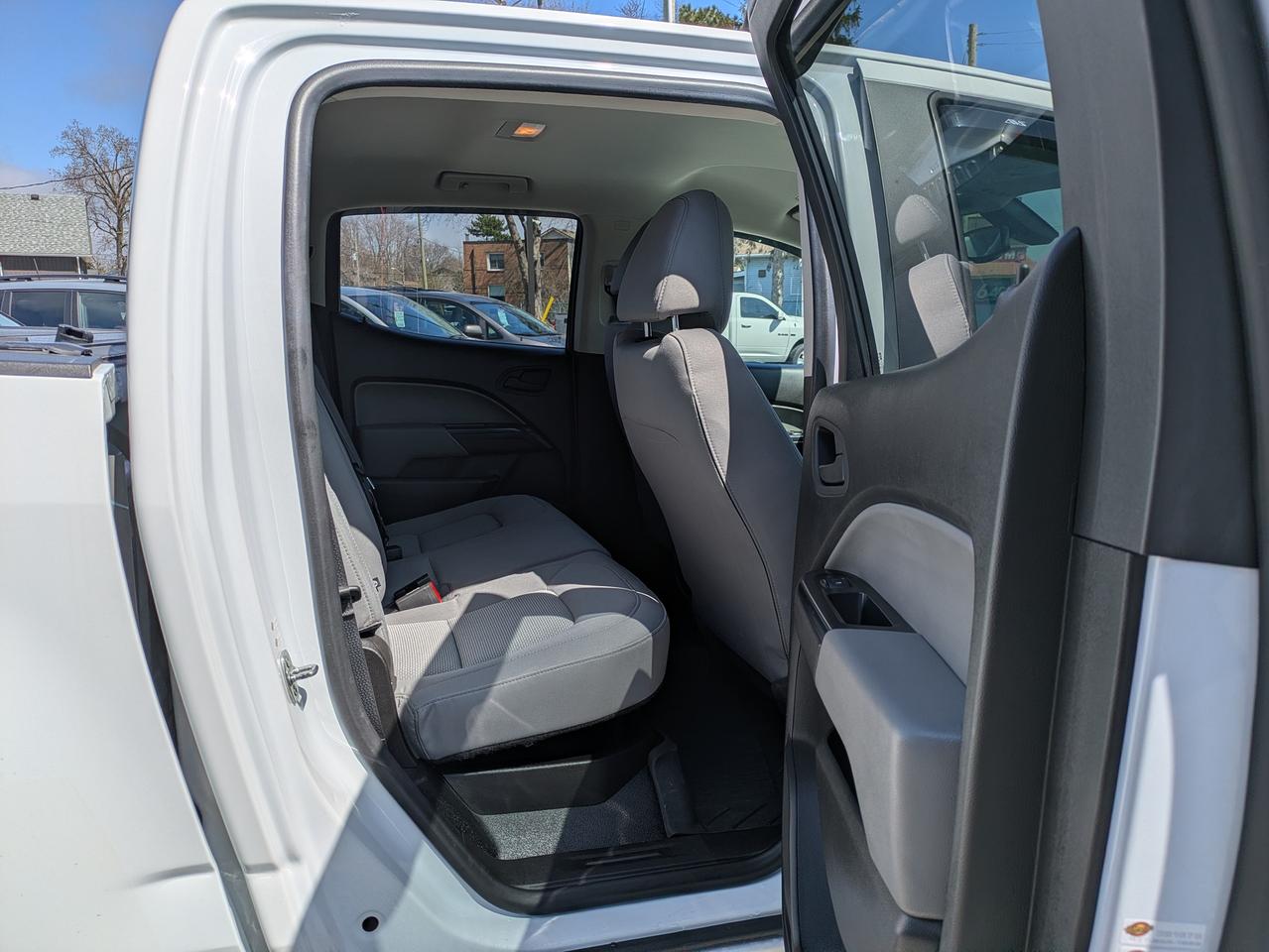2017 Chevrolet Colorado 4WD Crew Cab 128.3" WT Photo