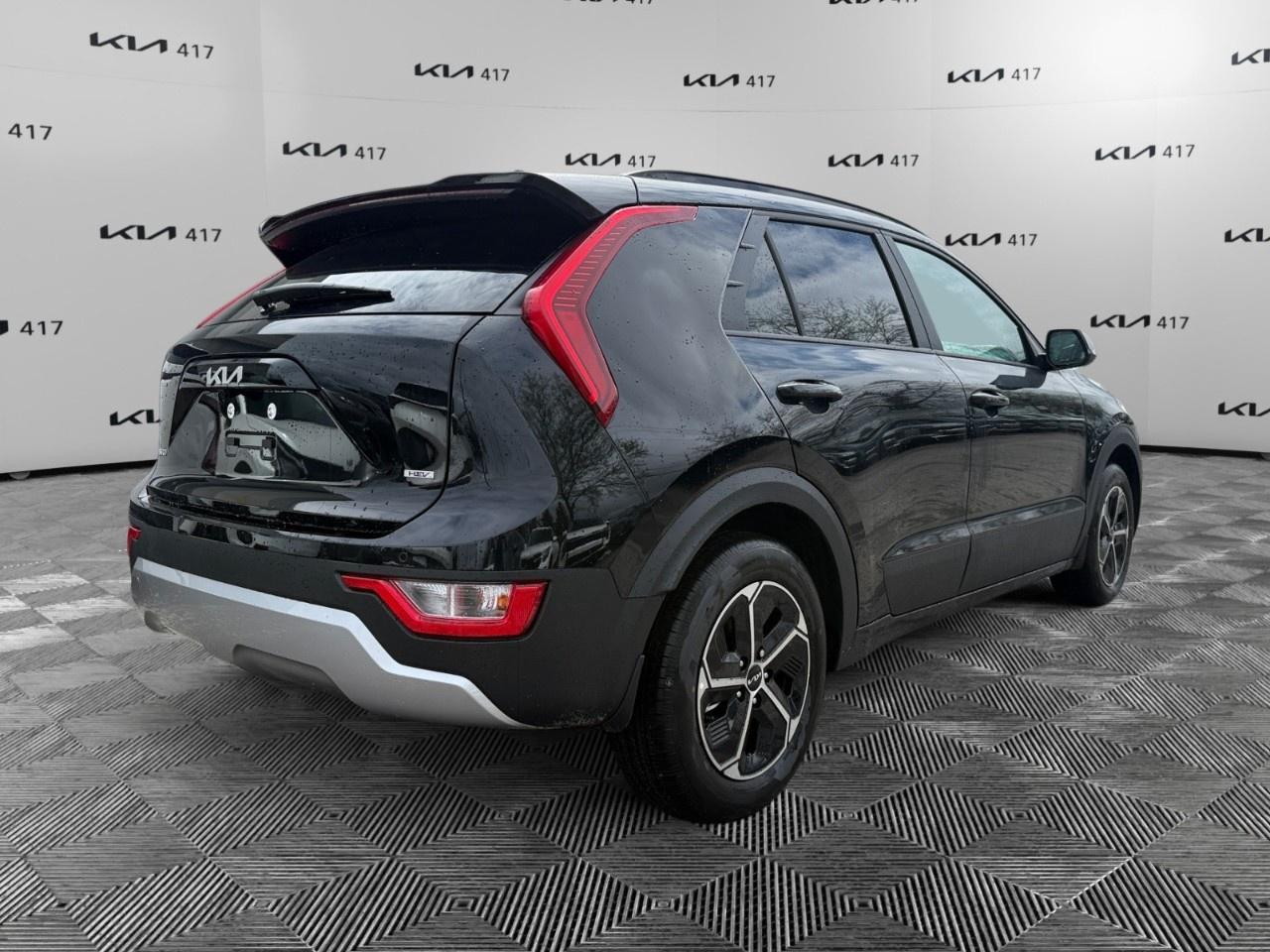 2026 Kia NIRO EX FWD Photo4