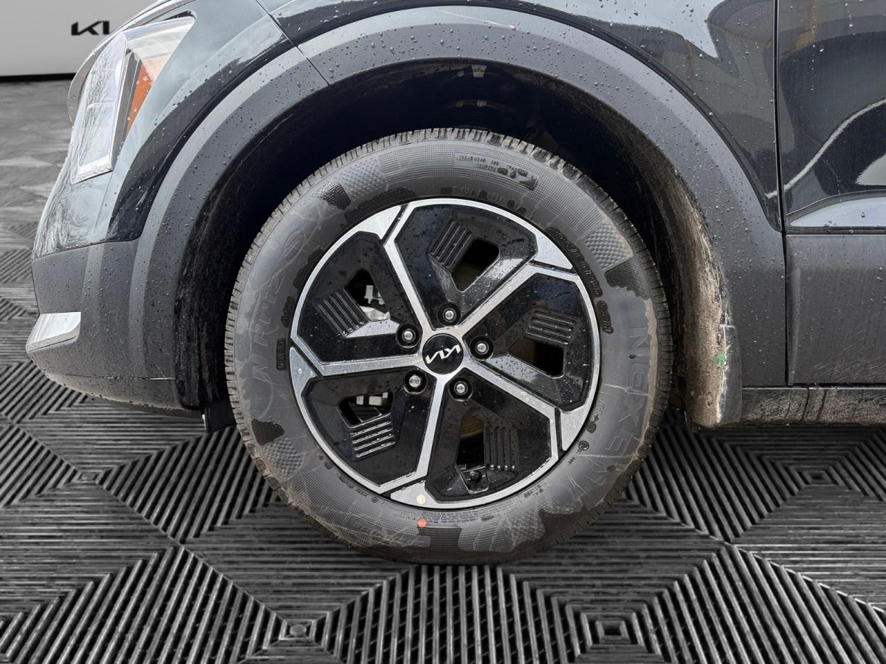 2026 Kia NIRO EX FWD Photo