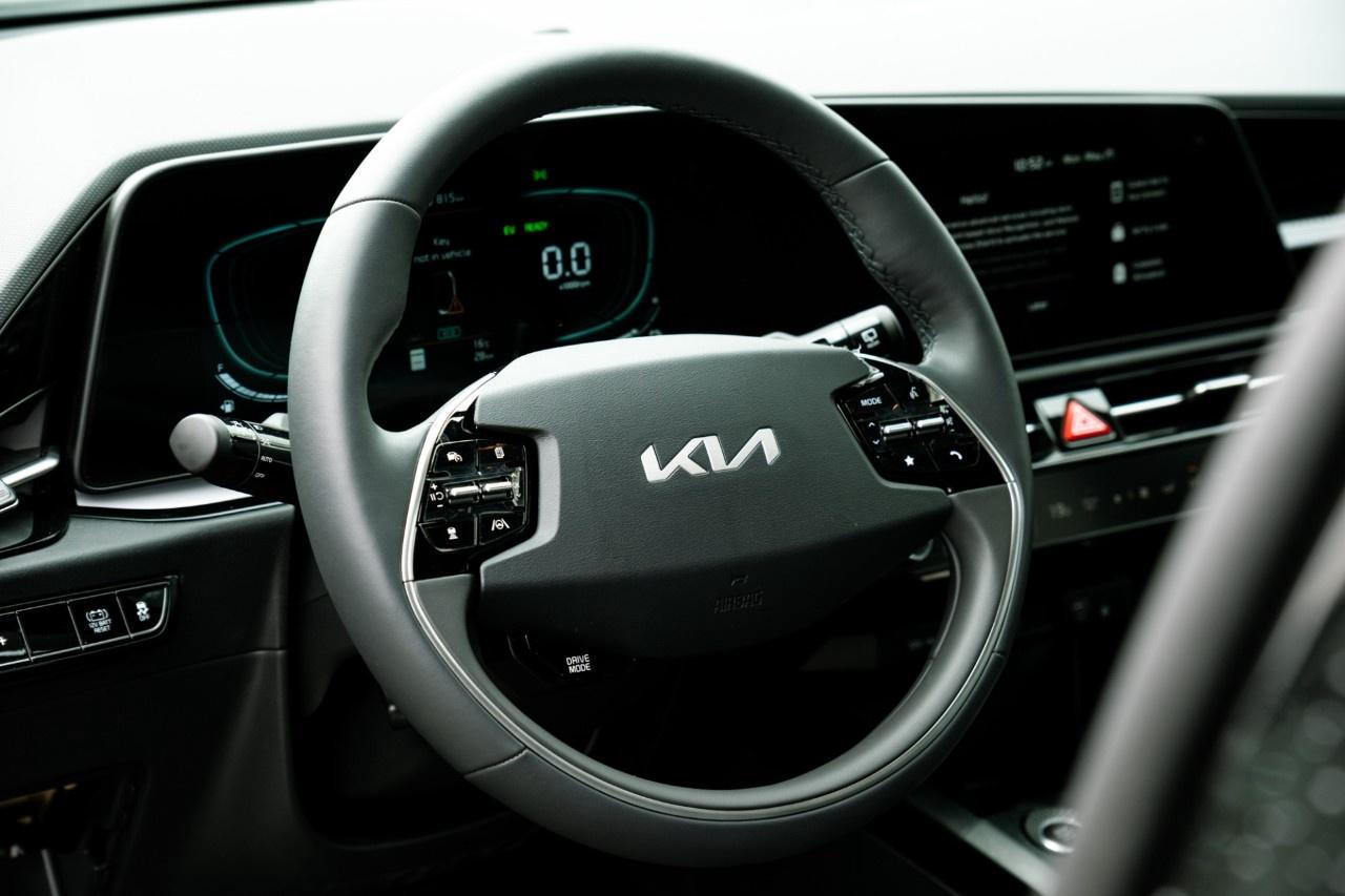 2026 Kia NIRO EX FWD Photo