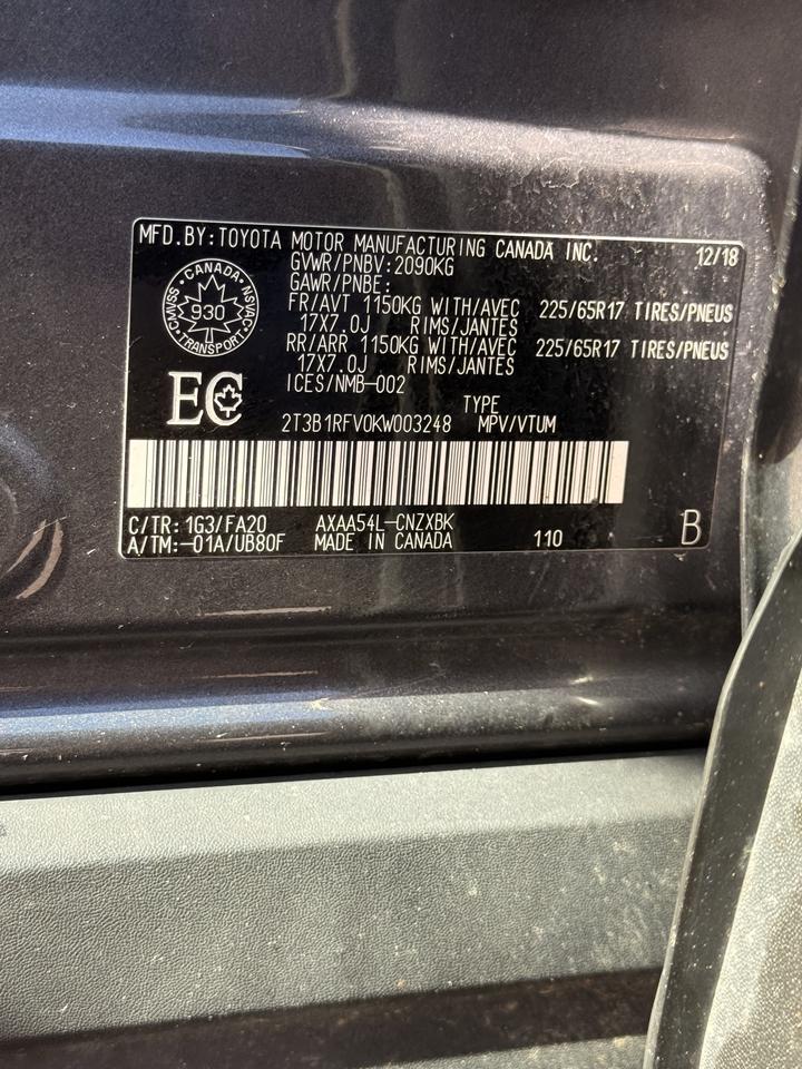 2019 Toyota RAV4 AWD LE *LOW KM* Photo