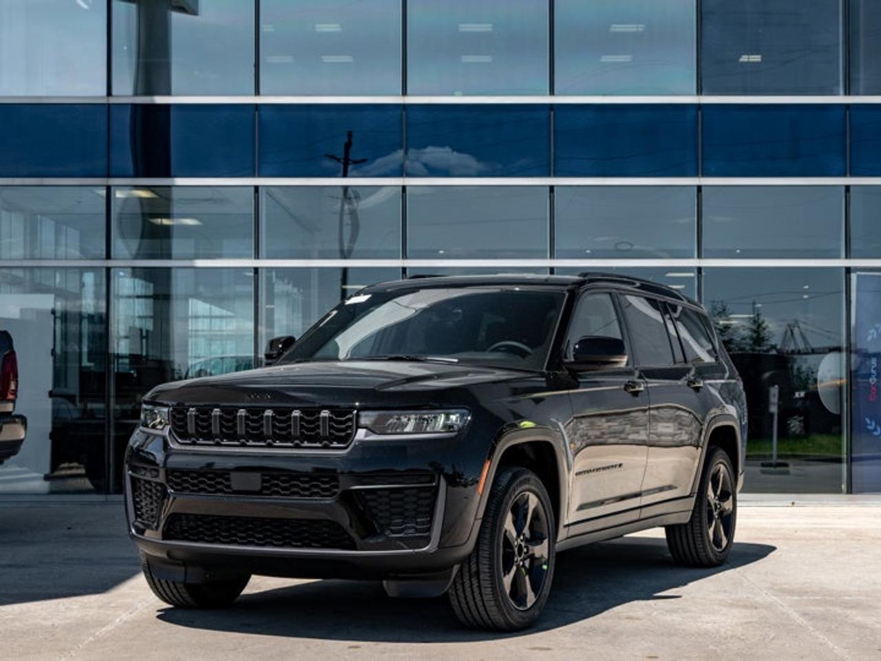 2026 Jeep Grand Cherokee L ALTITUDE Photo