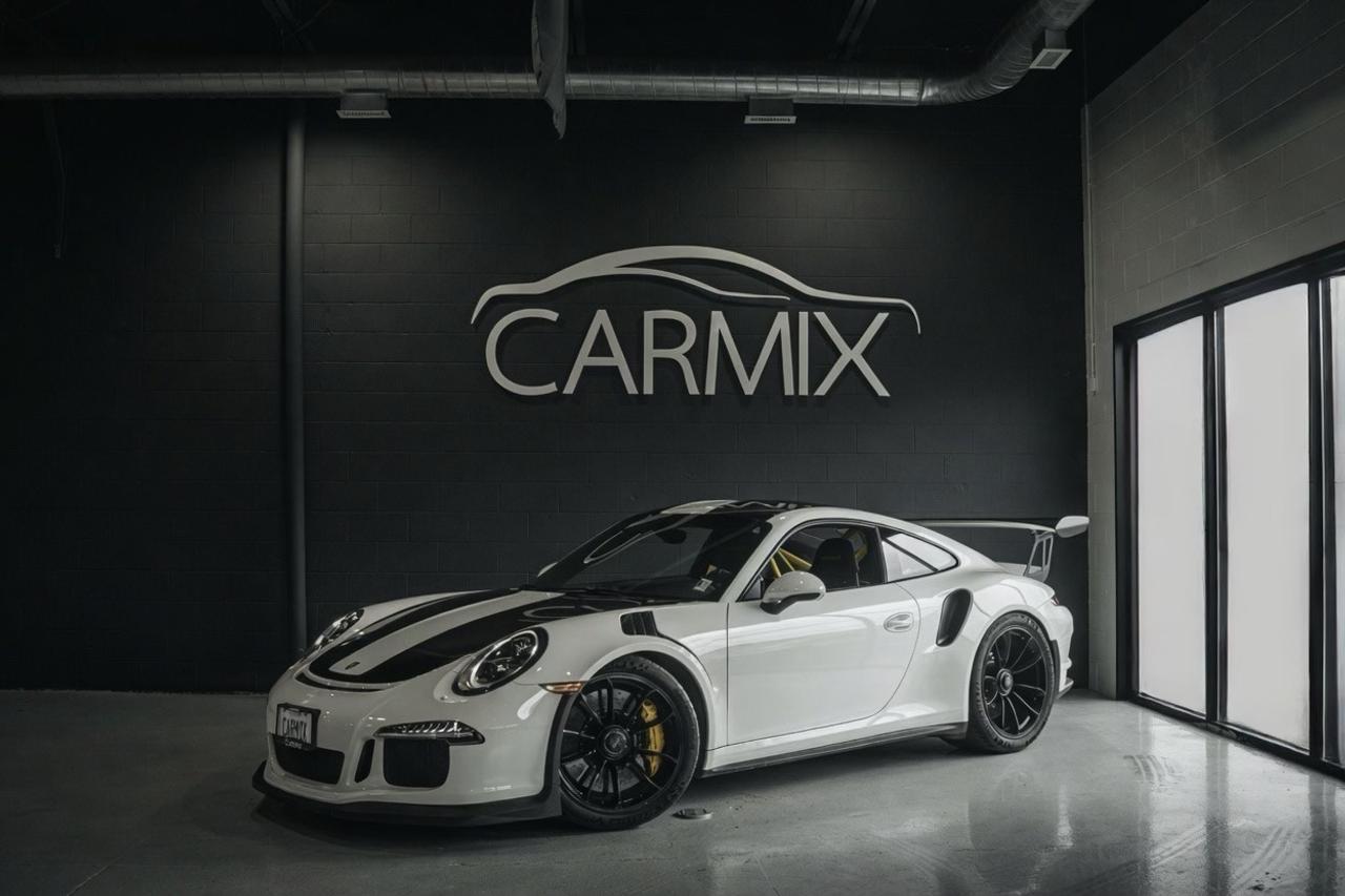 2016 Porsche 911 GT3 RS - Photo #1